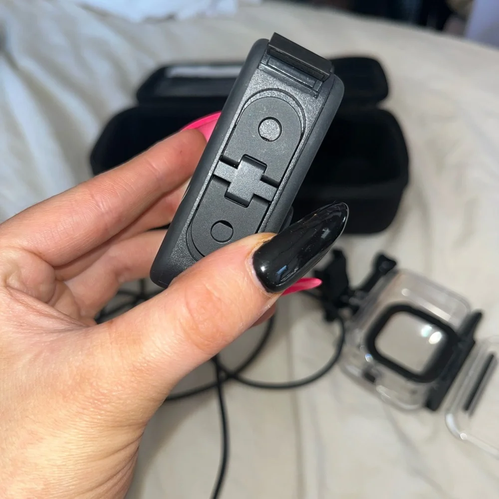GoPro 8 Black Camera - mint condition barely used !!